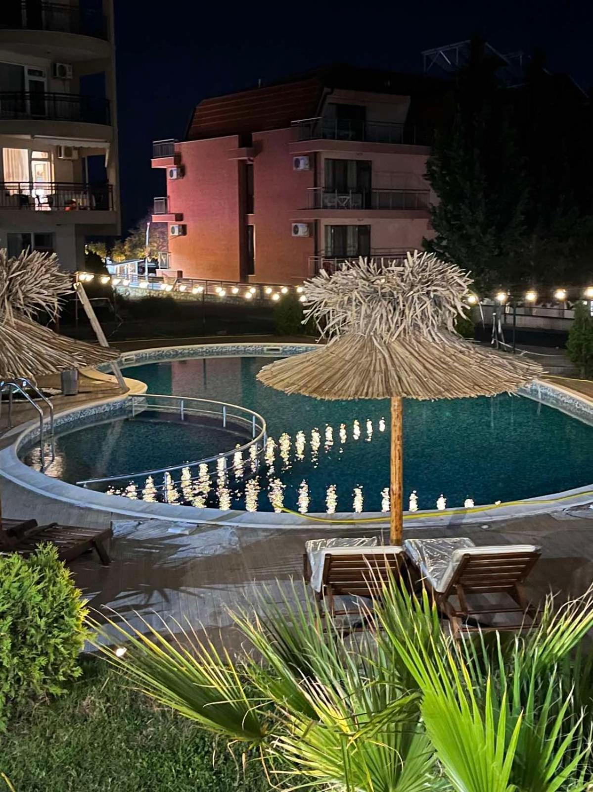 Larenta Sveti Vlas, Ulitsa Cherno More 12 Dış mekan fotoğraf