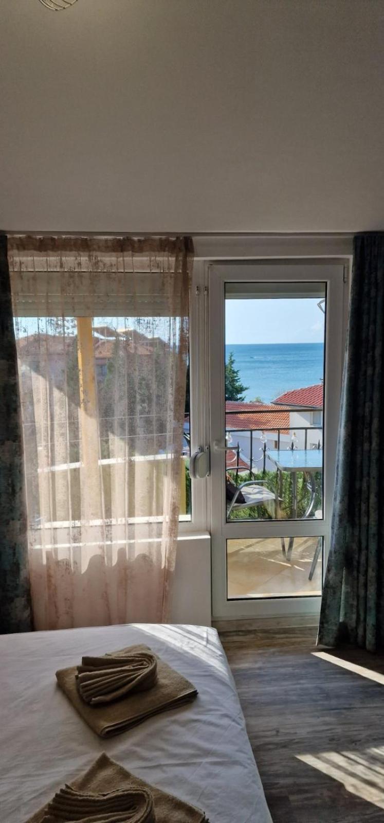 Larenta Sveti Vlas, Ulitsa Cherno More 12 Dış mekan fotoğraf